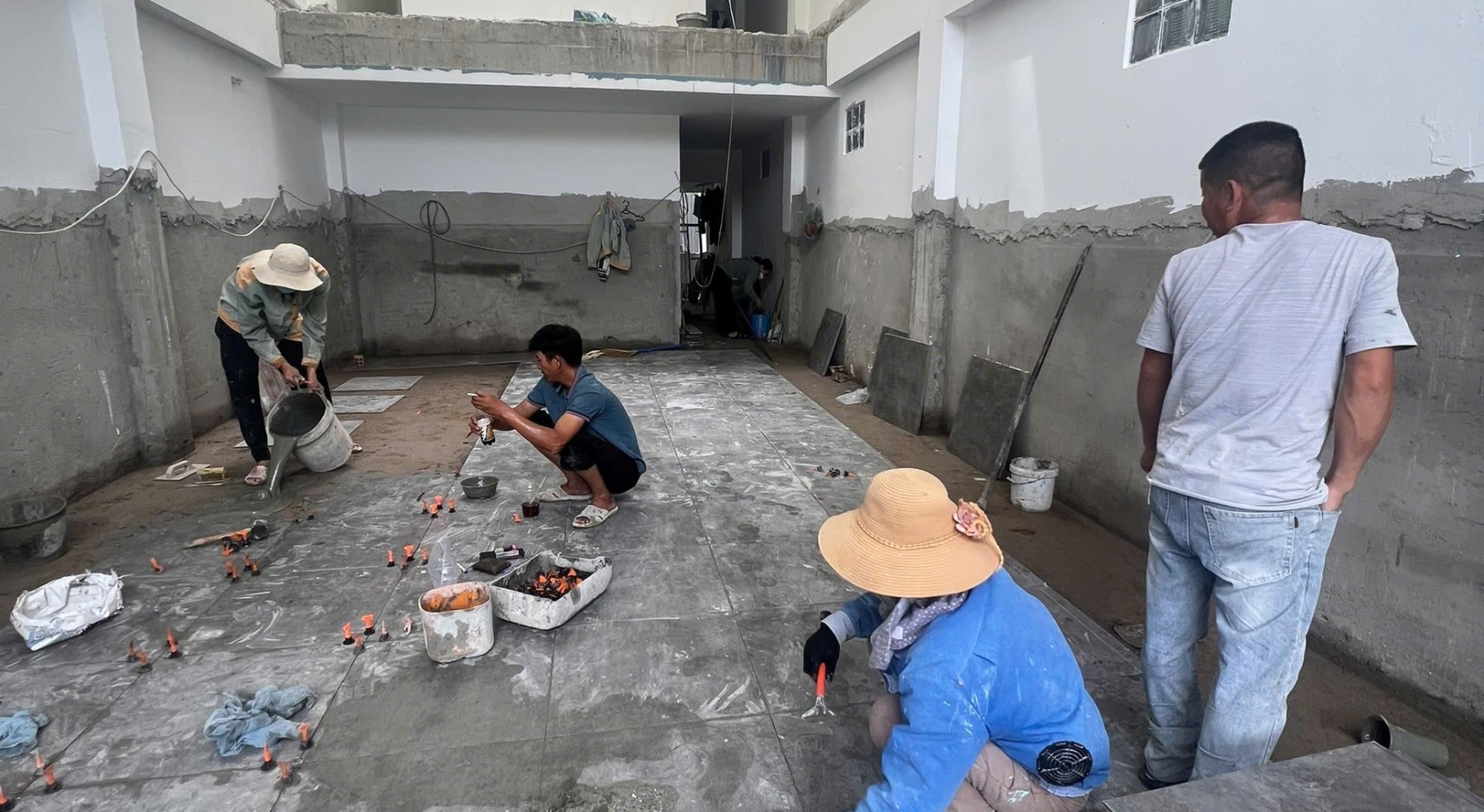 Công tác hoàn thiện nhà Tân Thới Hiệp